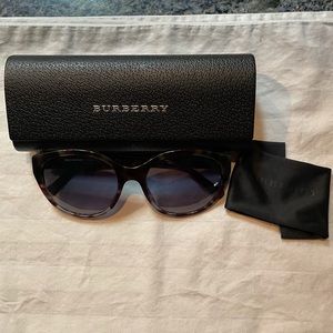 Burberry Sunglasses with case and cloth